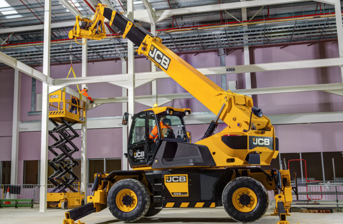 Exclusive Jcb S First Rotating Telehandler Heads Up Its New Launches